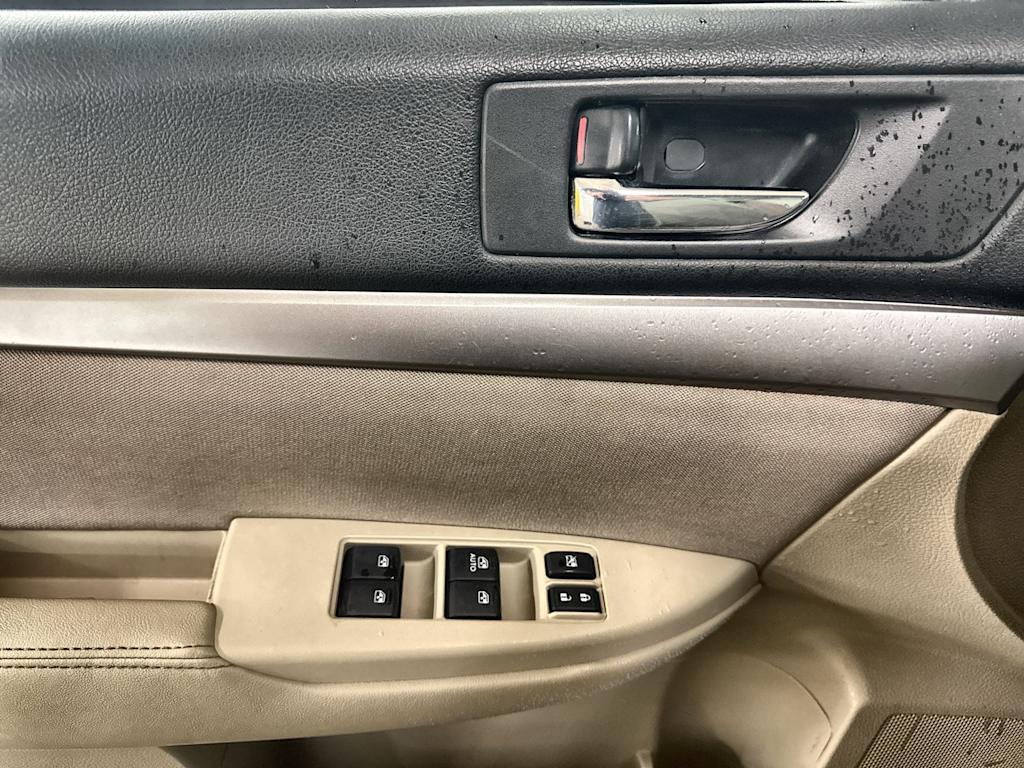 Thumbnail: 2014 Subaru Outback - 26