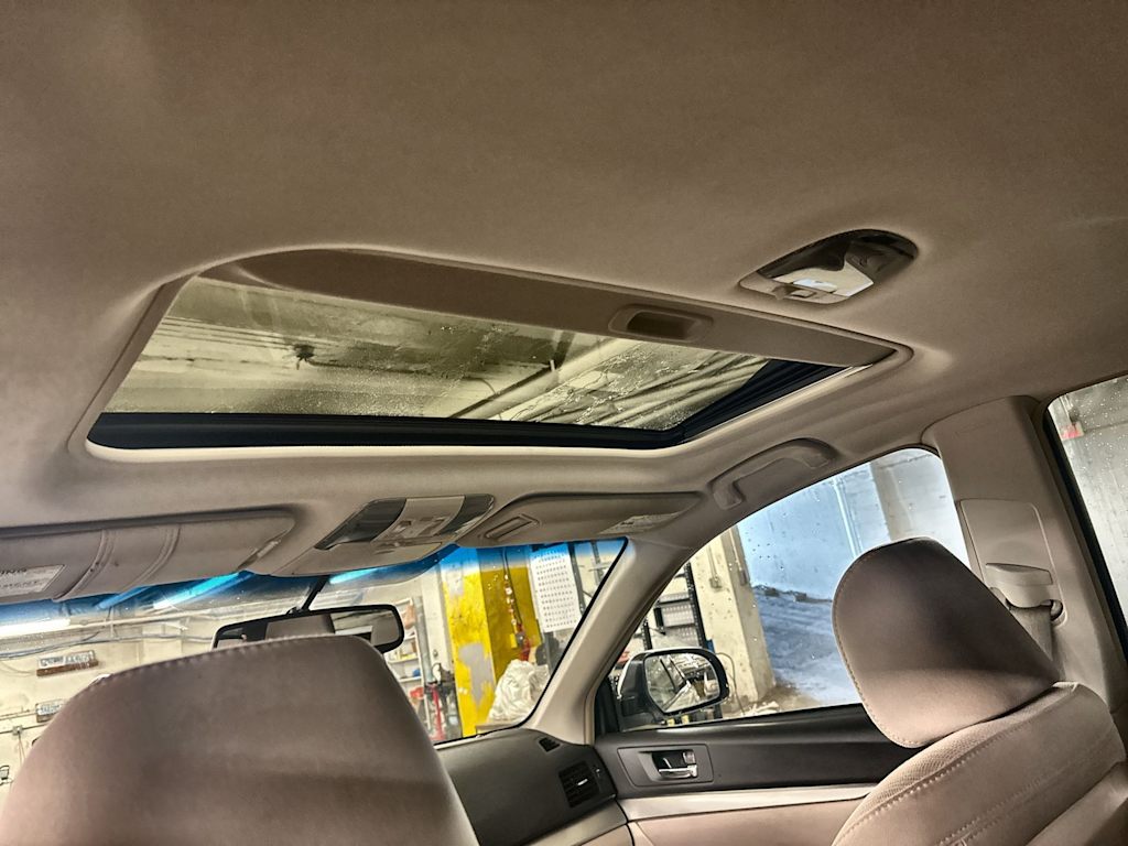 Thumbnail: 2014 Subaru Outback - 27