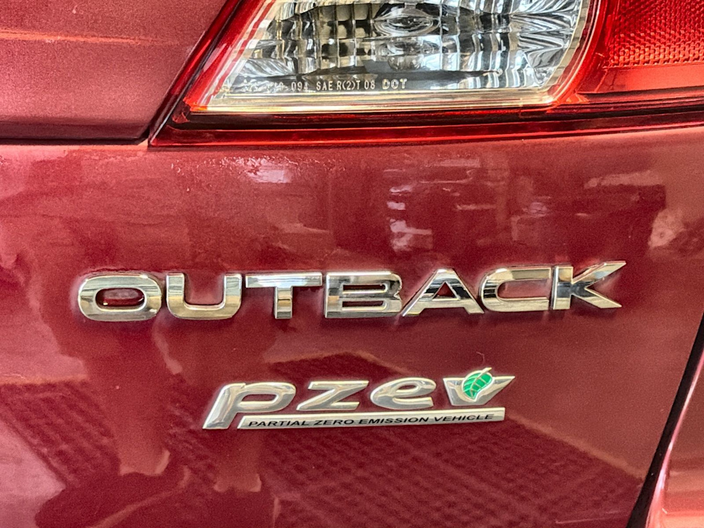 Thumbnail: 2013 Subaru Outback - 26