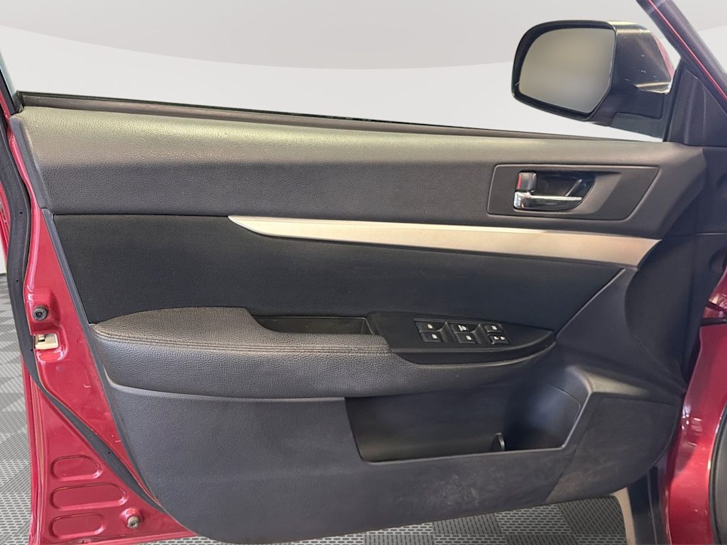Thumbnail: 2013 Subaru Outback - 24