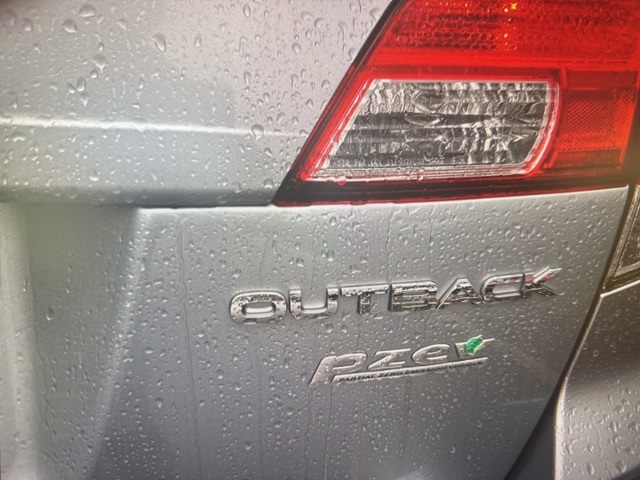2013 Subaru Outback Limited 7