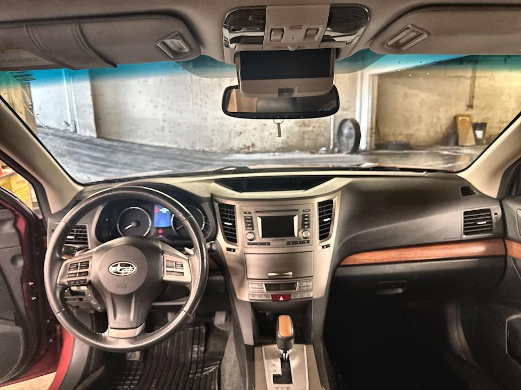 Thumbnail: 2013 Subaru Outback - 9