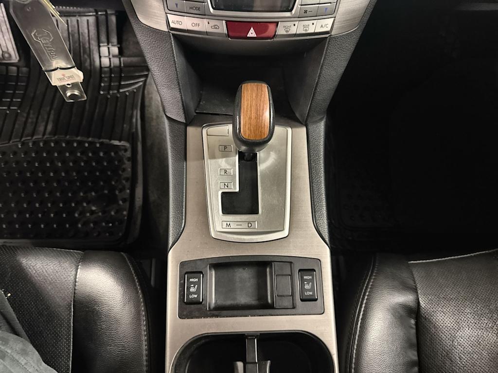 Thumbnail: 2013 Subaru Outback - 15