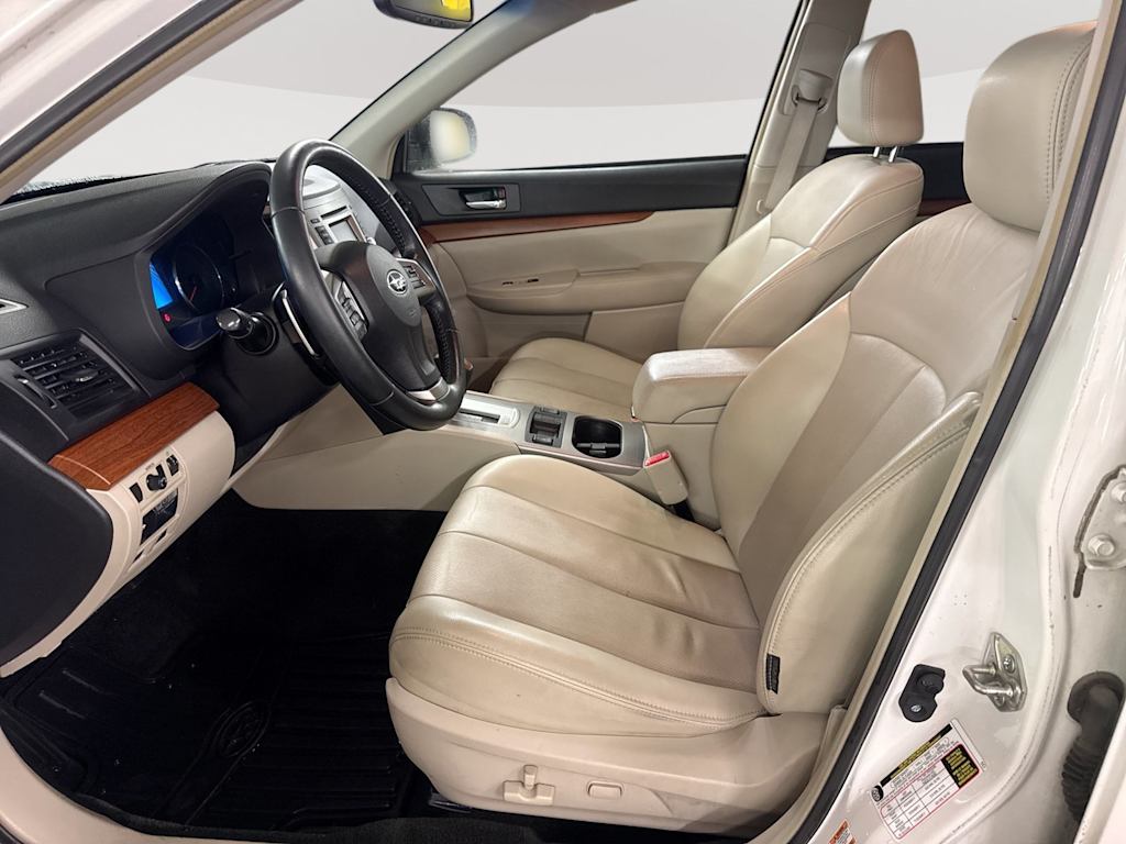 Thumbnail: 2014 Subaru Outback - 7