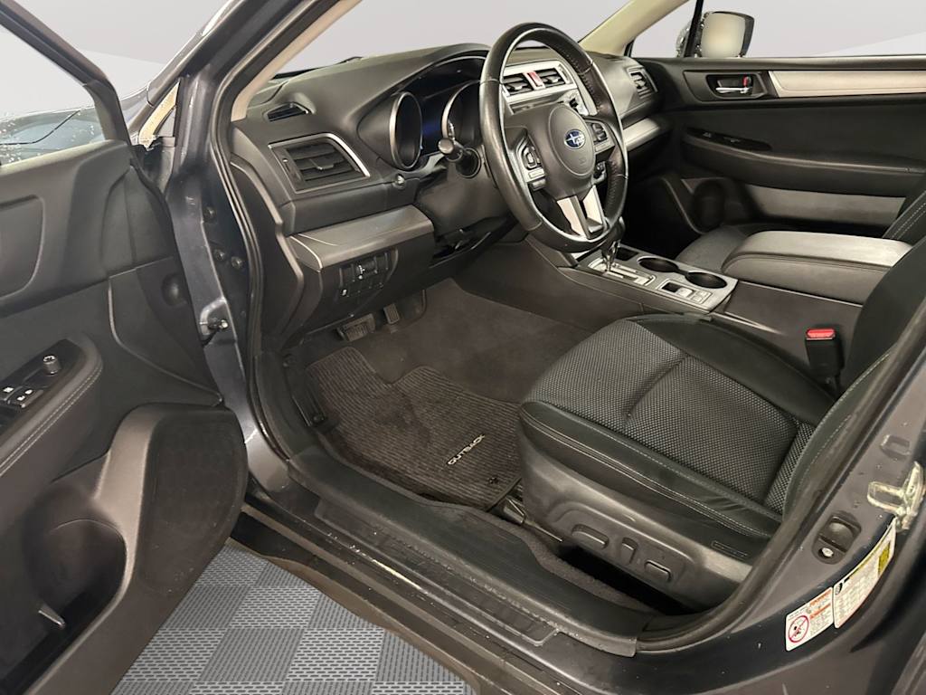 Thumbnail: 2017 Subaru Outback - 10