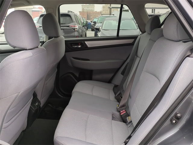 2018 Subaru Outback Premium 28