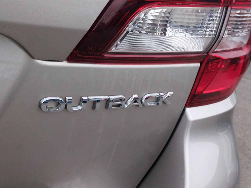 Thumbnail: 2018 Subaru Outback - 25