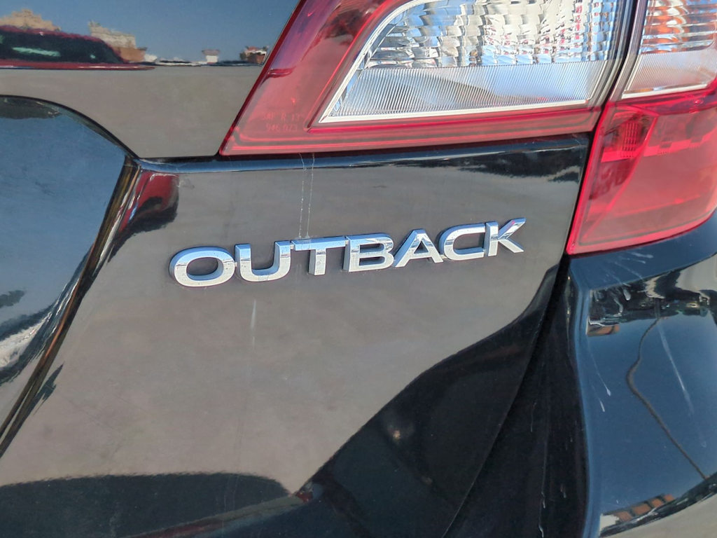 2019 Subaru Outback Premium 26