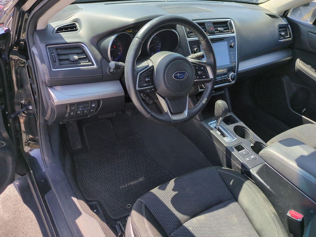2019 Subaru Outback Premium 2