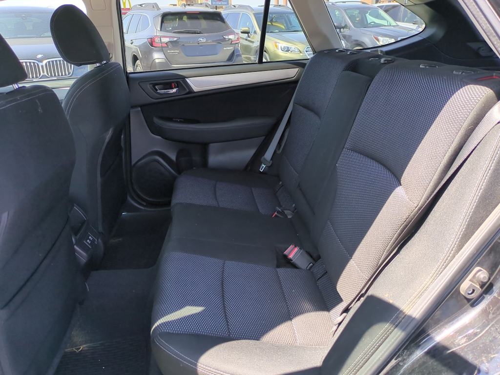 2019 Subaru Outback Premium 28