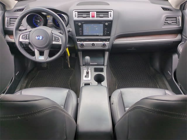 2015 Subaru Outback Limited 10