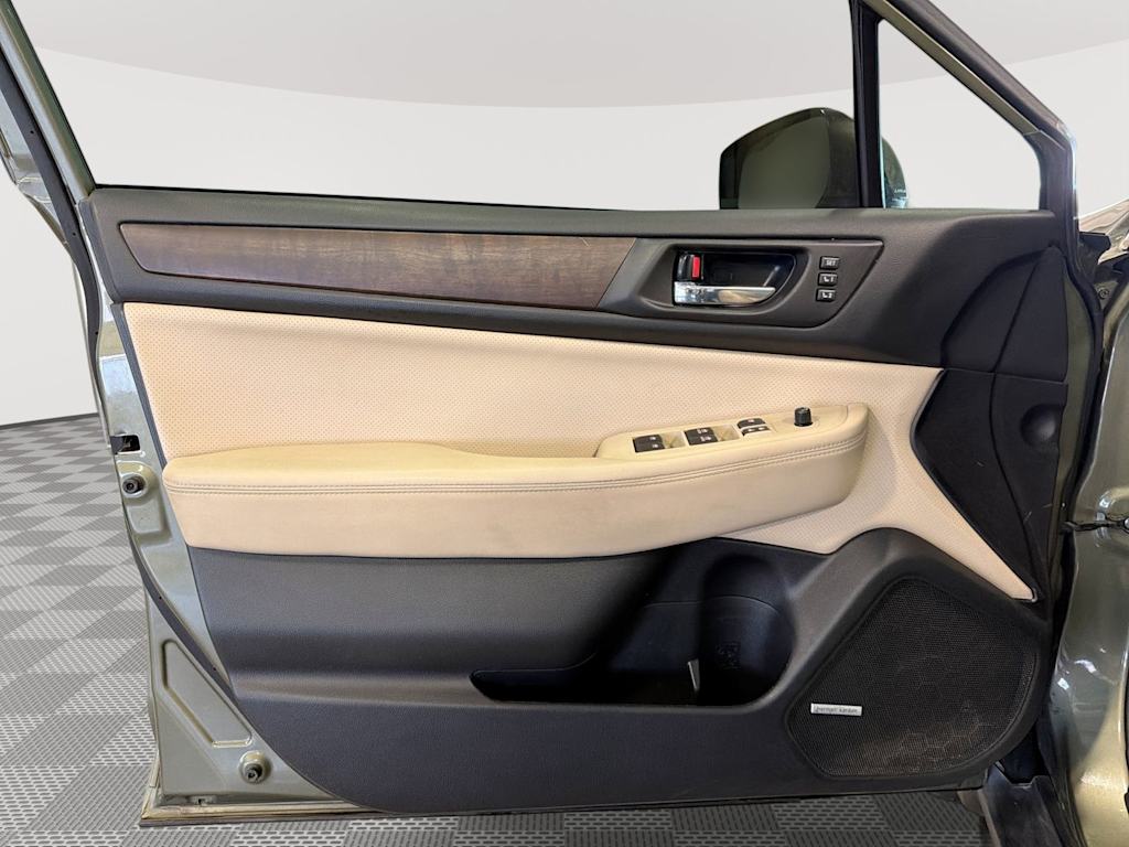 Thumbnail: 2017 Subaru Outback - 24
