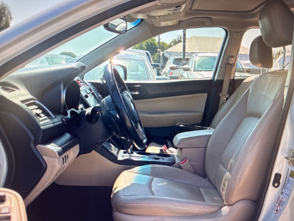 Thumbnail: 2016 Subaru Outback - 8