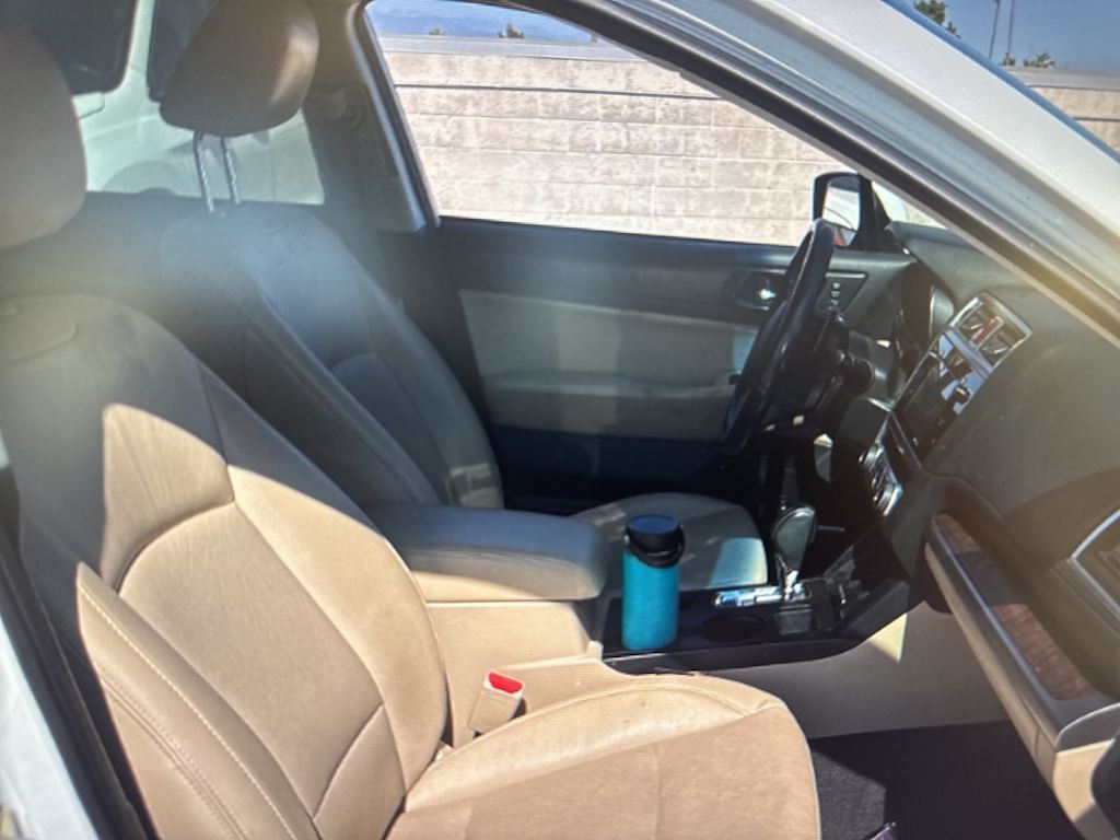 Thumbnail: 2016 Subaru Outback - 9
