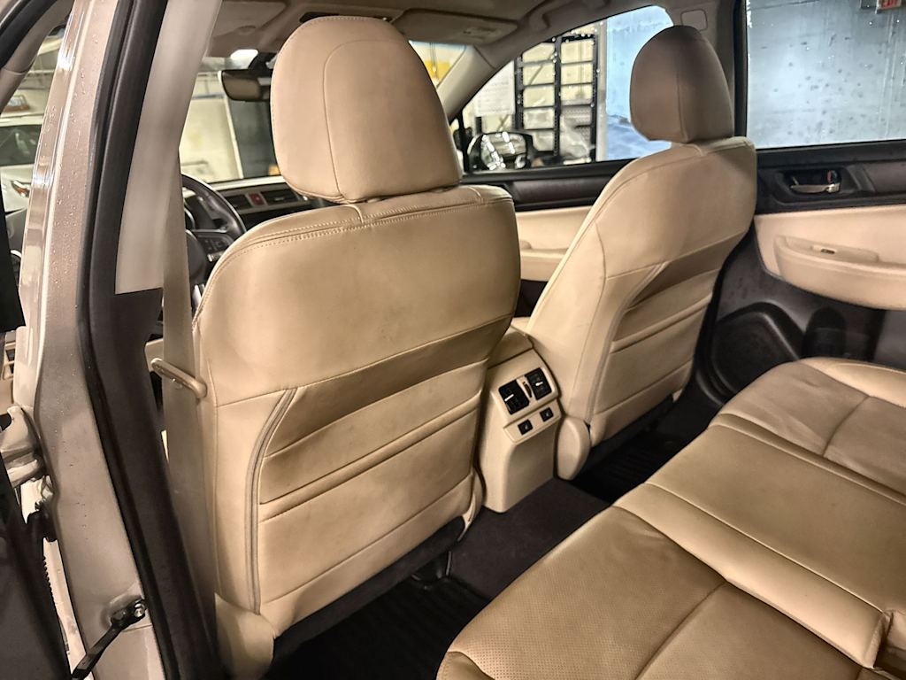 Thumbnail: 2017 Subaru Outback - 11
