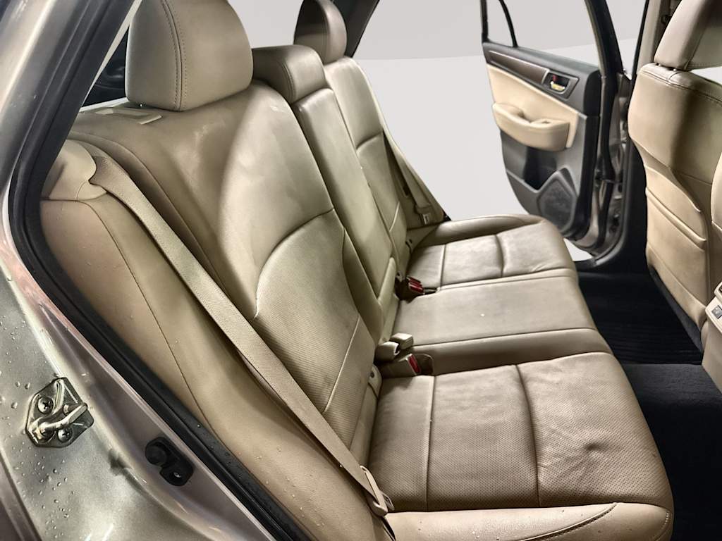 Thumbnail: 2017 Subaru Outback - 10