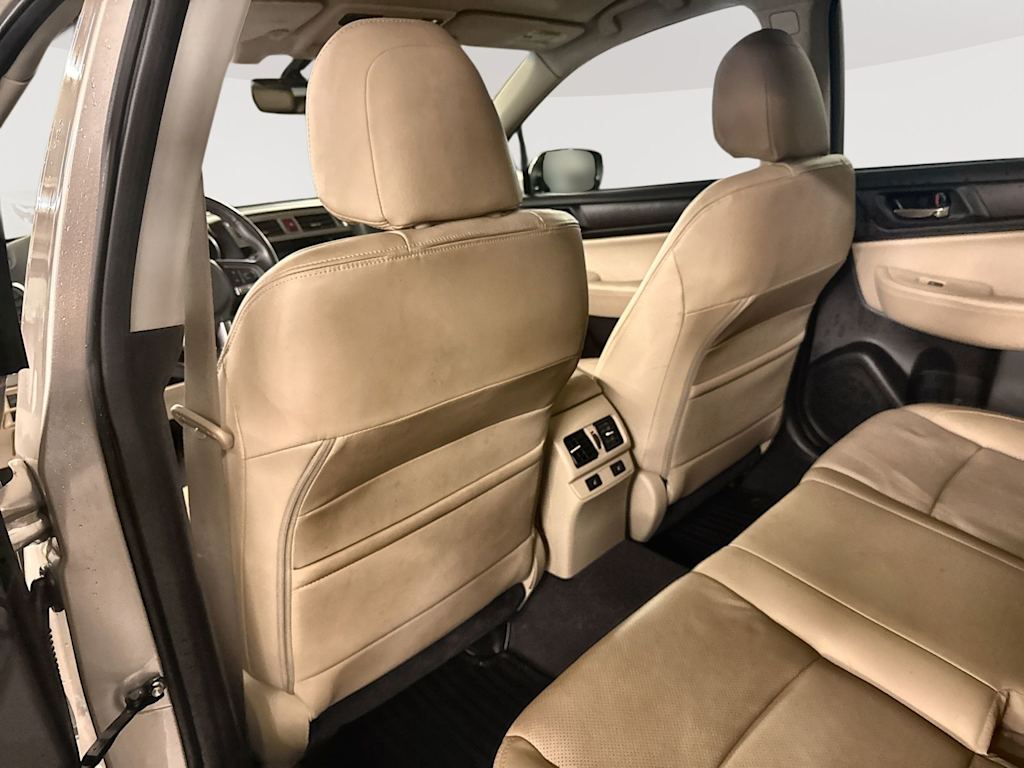 Thumbnail: 2017 Subaru Outback - 11