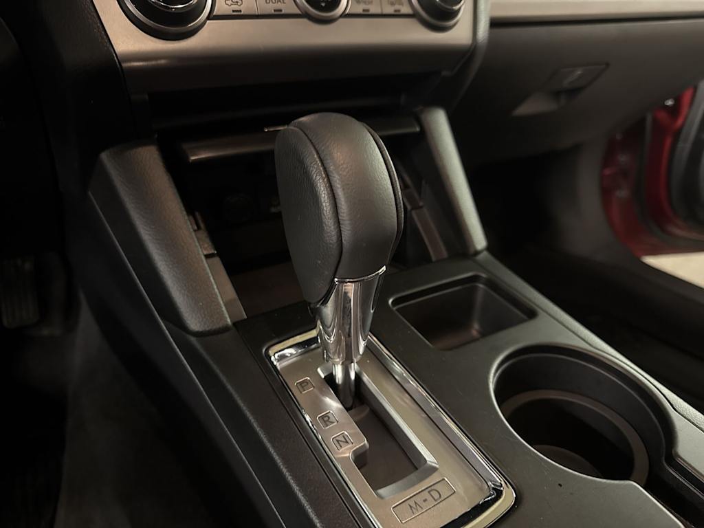 Thumbnail: 2015 Subaru Outback - 35