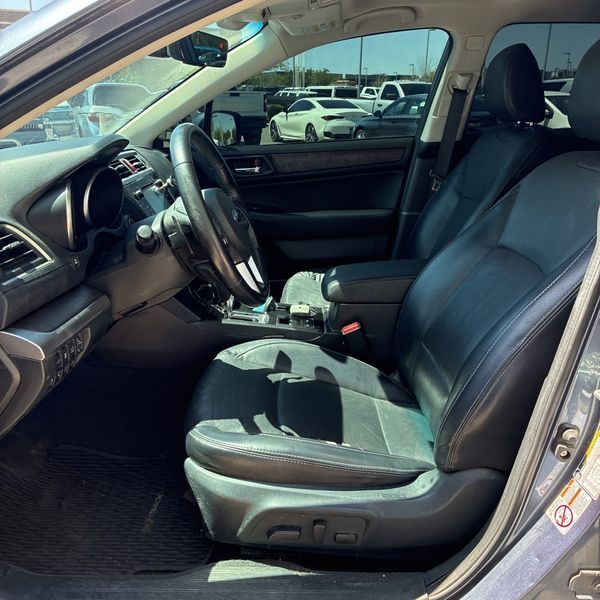 Thumbnail: 2017 Subaru Outback - 9