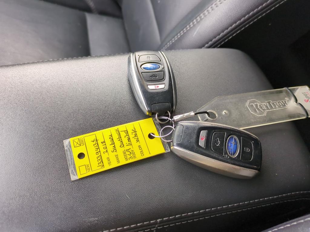 Thumbnail: 2018 Subaru Outback - 18