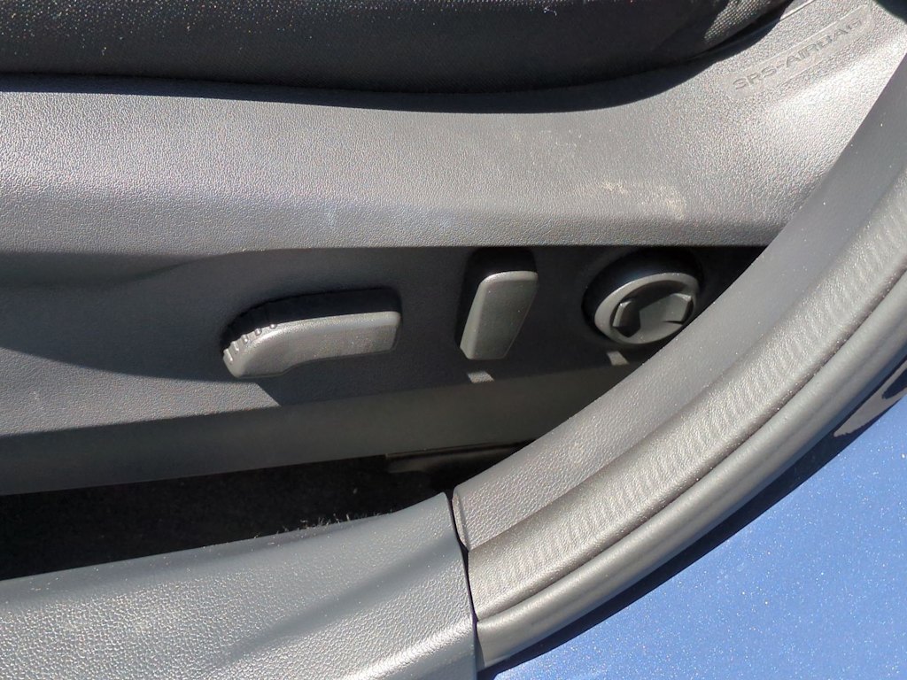 2024 Subaru Outback Premium 26