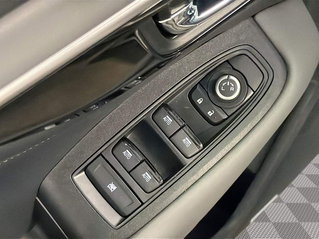 Thumbnail: 2025 Subaru Outback - 27