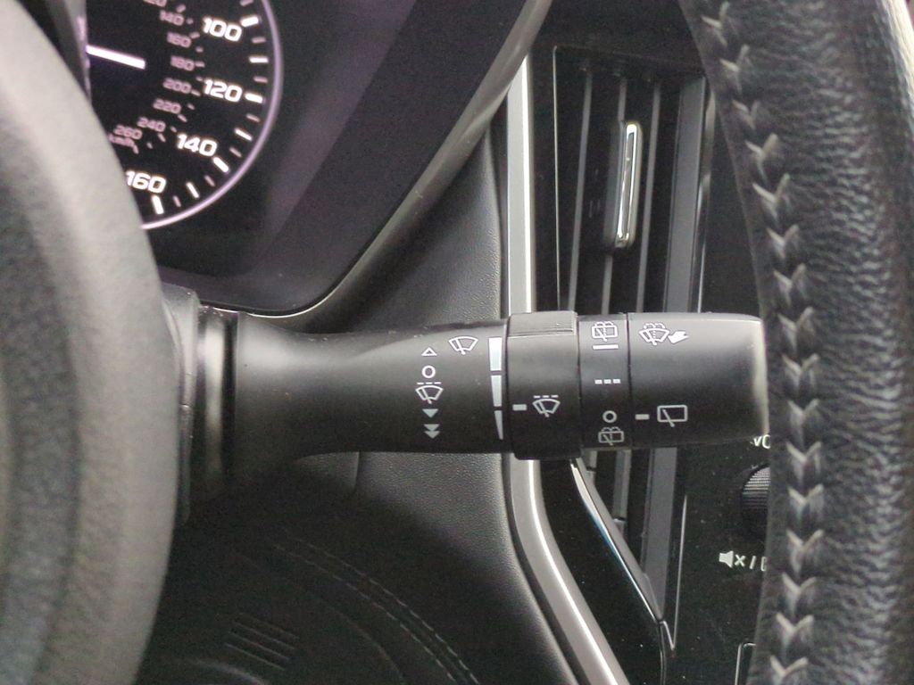 Thumbnail: 2020 Subaru Outback - 32