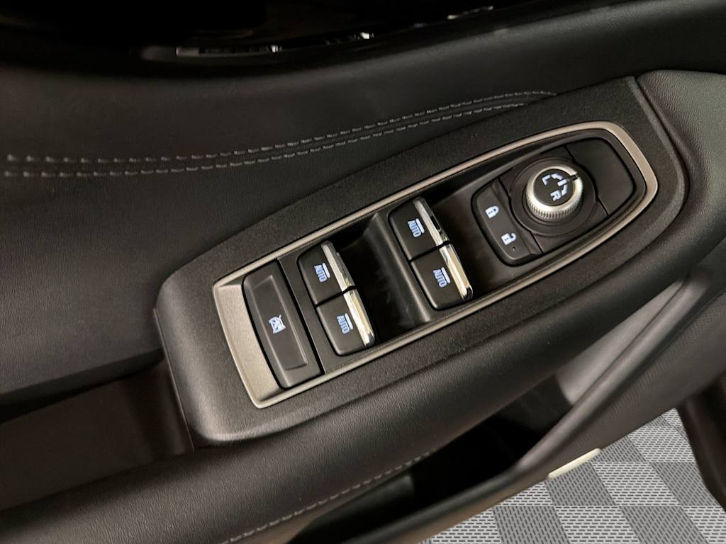Thumbnail: 2023 Subaru Outback - 23