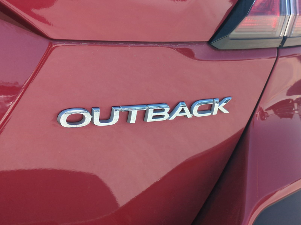 2022 Subaru Outback Limited 25