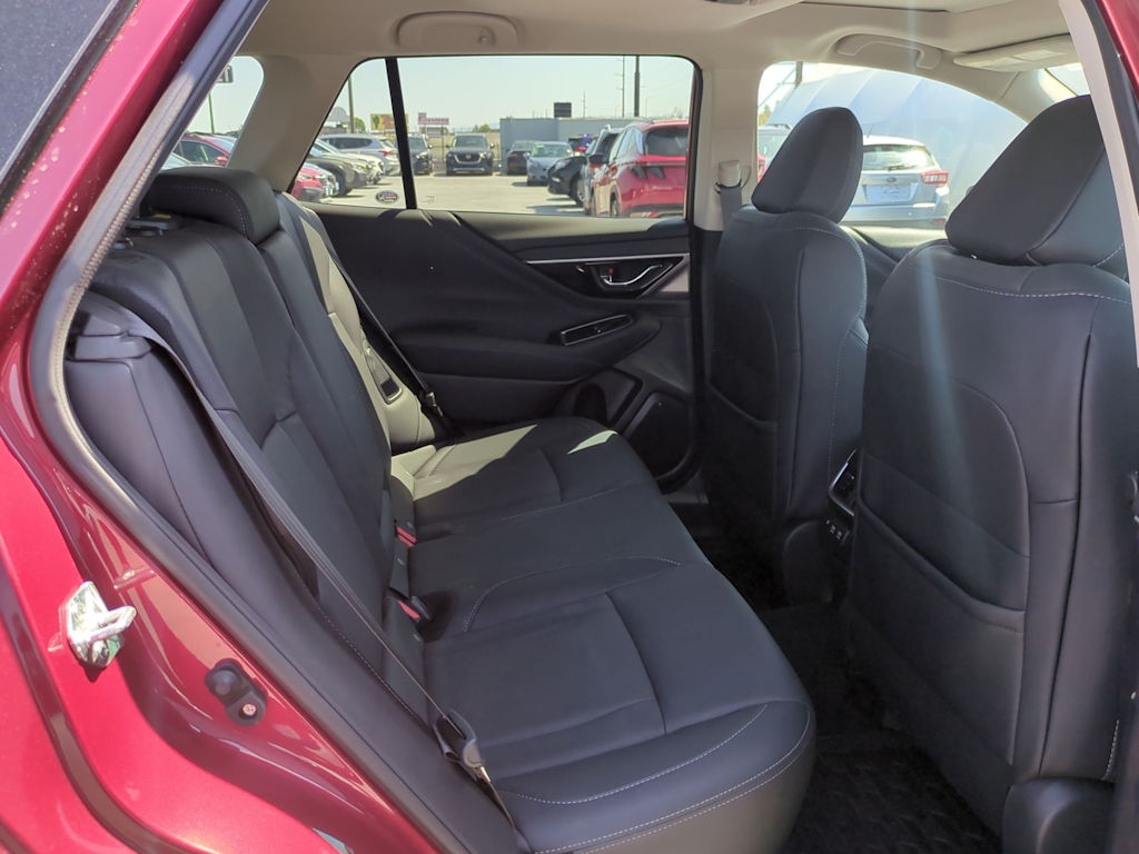 2022 Subaru Outback Limited 29