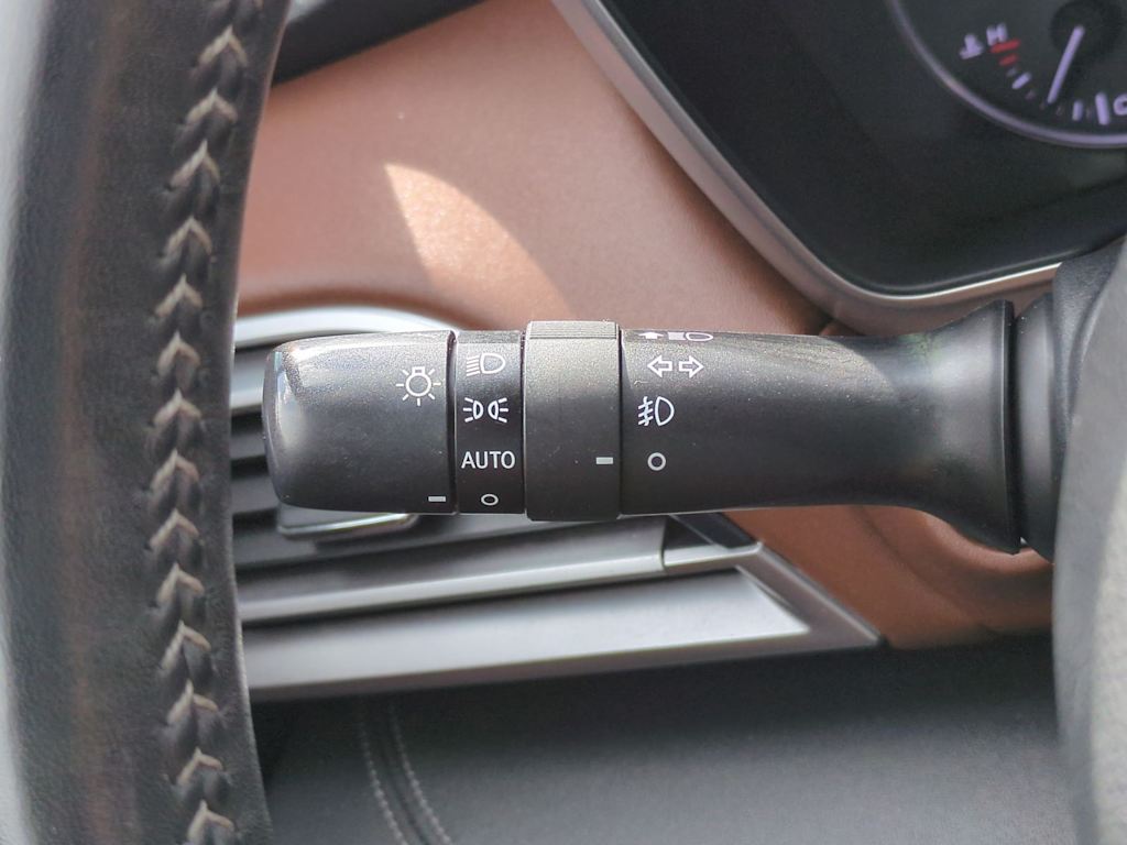 2021 Subaru Outback Touring 16