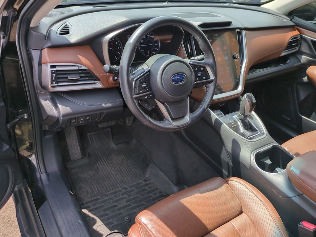 2021 Subaru Outback Touring 2