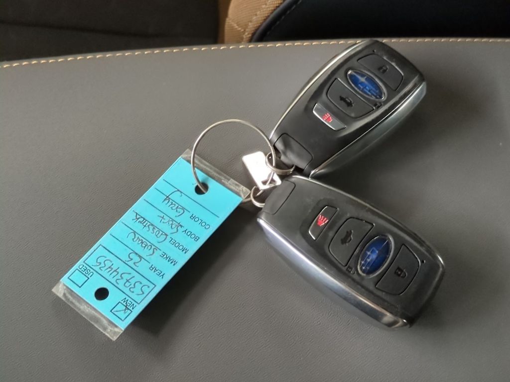 Thumbnail: 2025 Subaru Crosstrek - 18