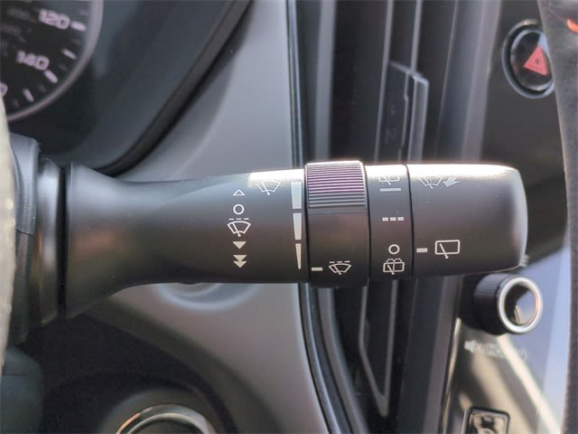2025 Subaru Crosstrek Limited 32