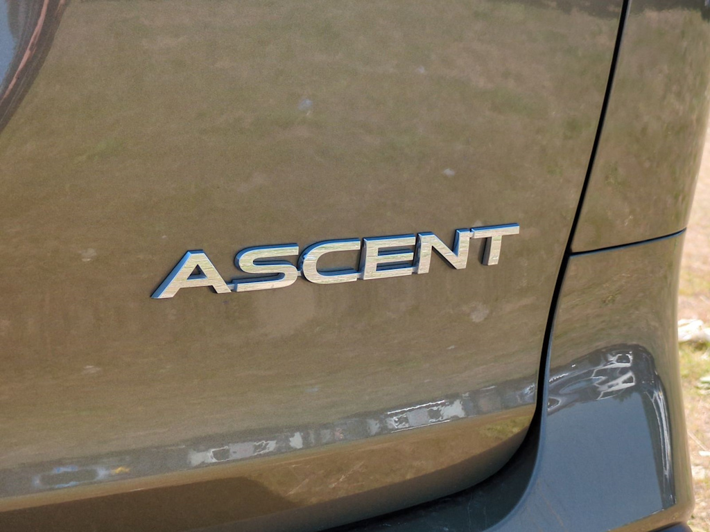 2024 Subaru Ascent Premium 26