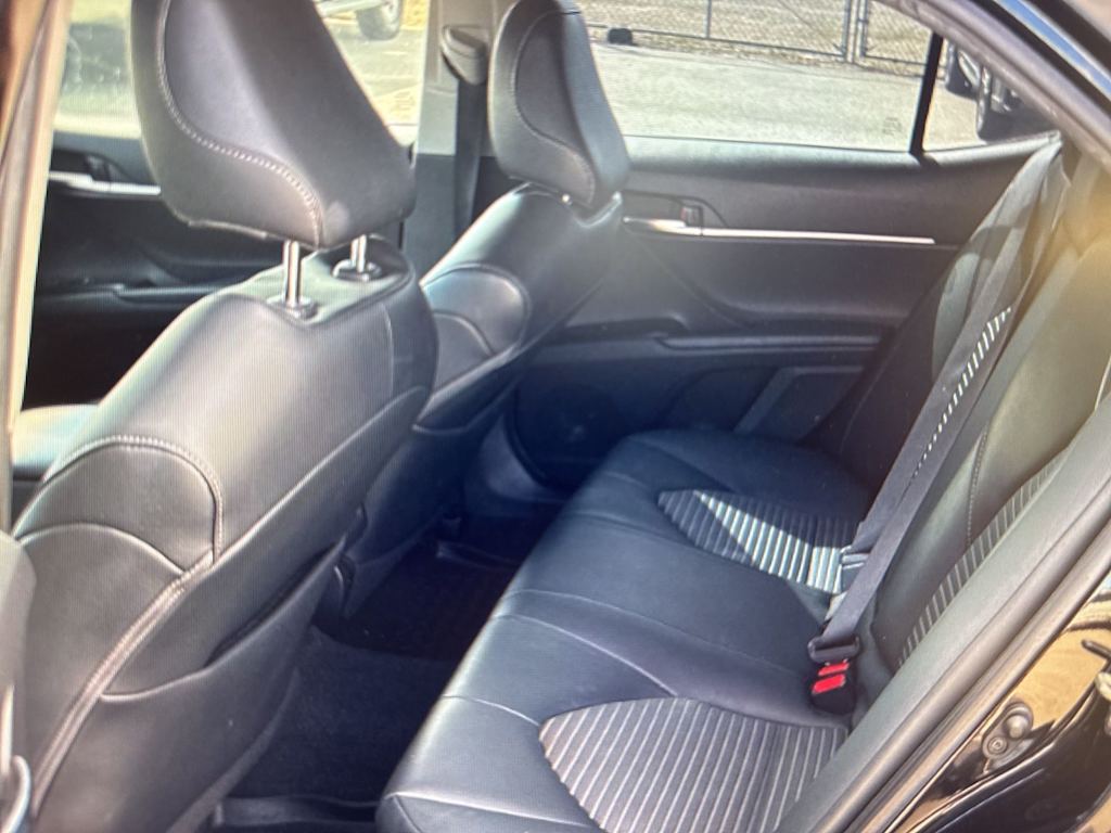 Thumbnail: 2020 Toyota Camry - 11