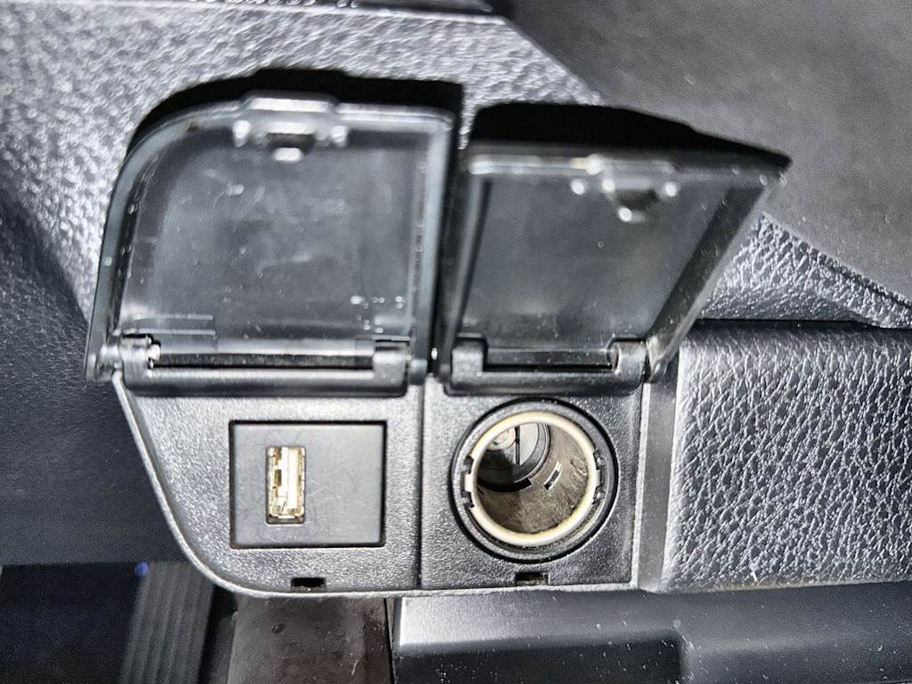 Thumbnail: 2024 Toyota Camry - 33