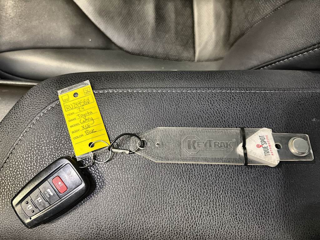 Thumbnail: 2024 Toyota Camry - 17