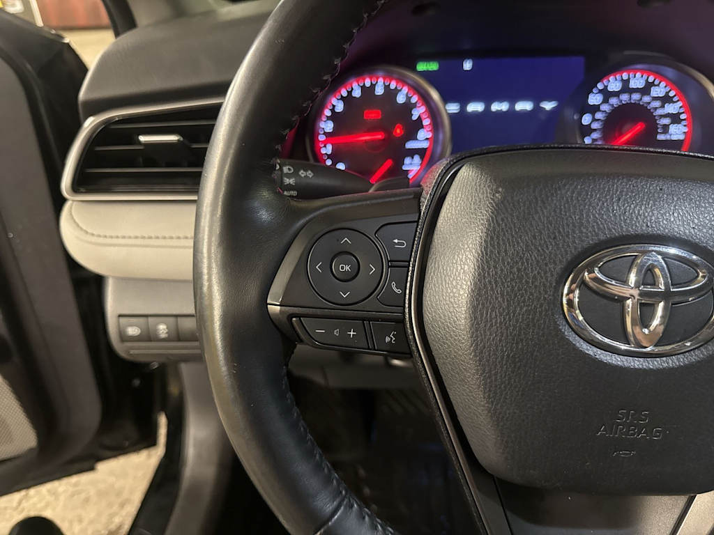 Thumbnail: 2022 Toyota Camry - 27