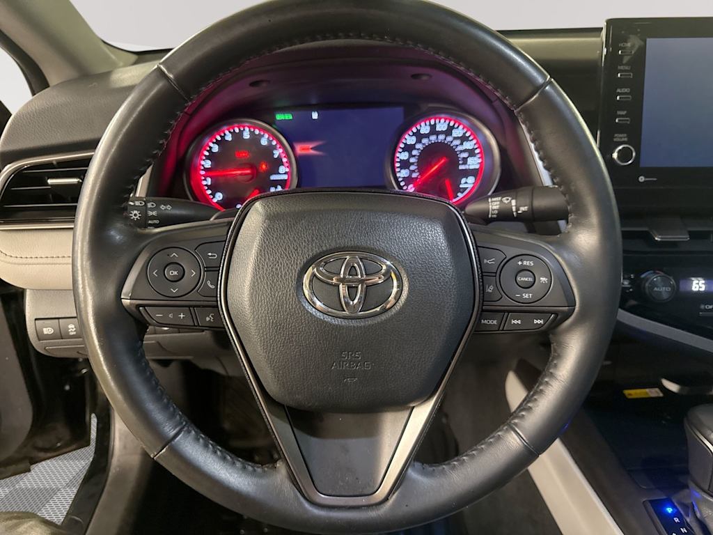 Thumbnail: 2022 Toyota Camry - 7