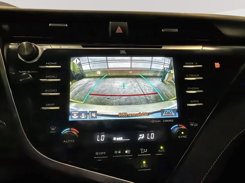Thumbnail: 2020 Toyota Camry - 36