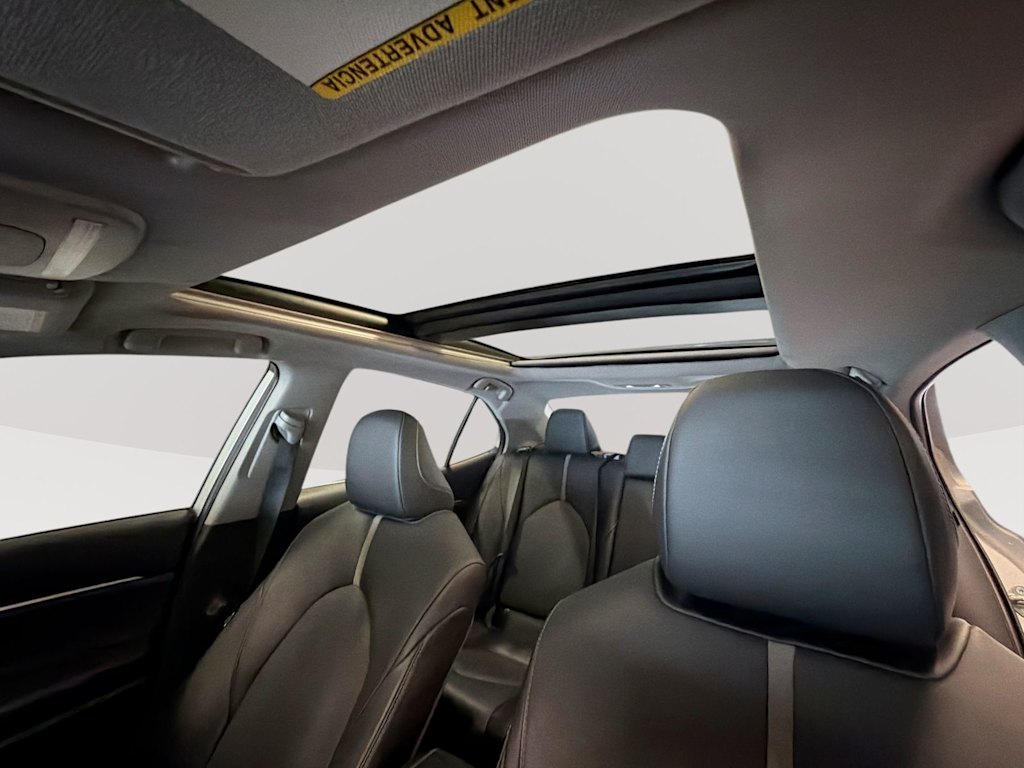 Thumbnail: 2020 Toyota Camry - 29