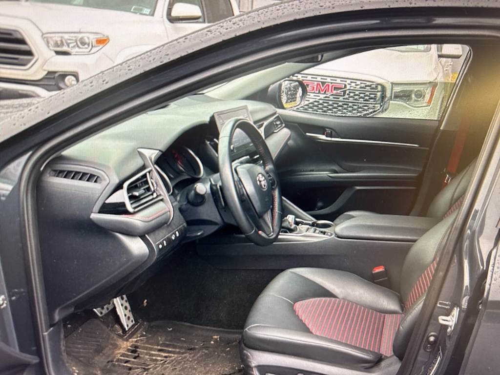 Thumbnail: 2023 Toyota Camry - 9