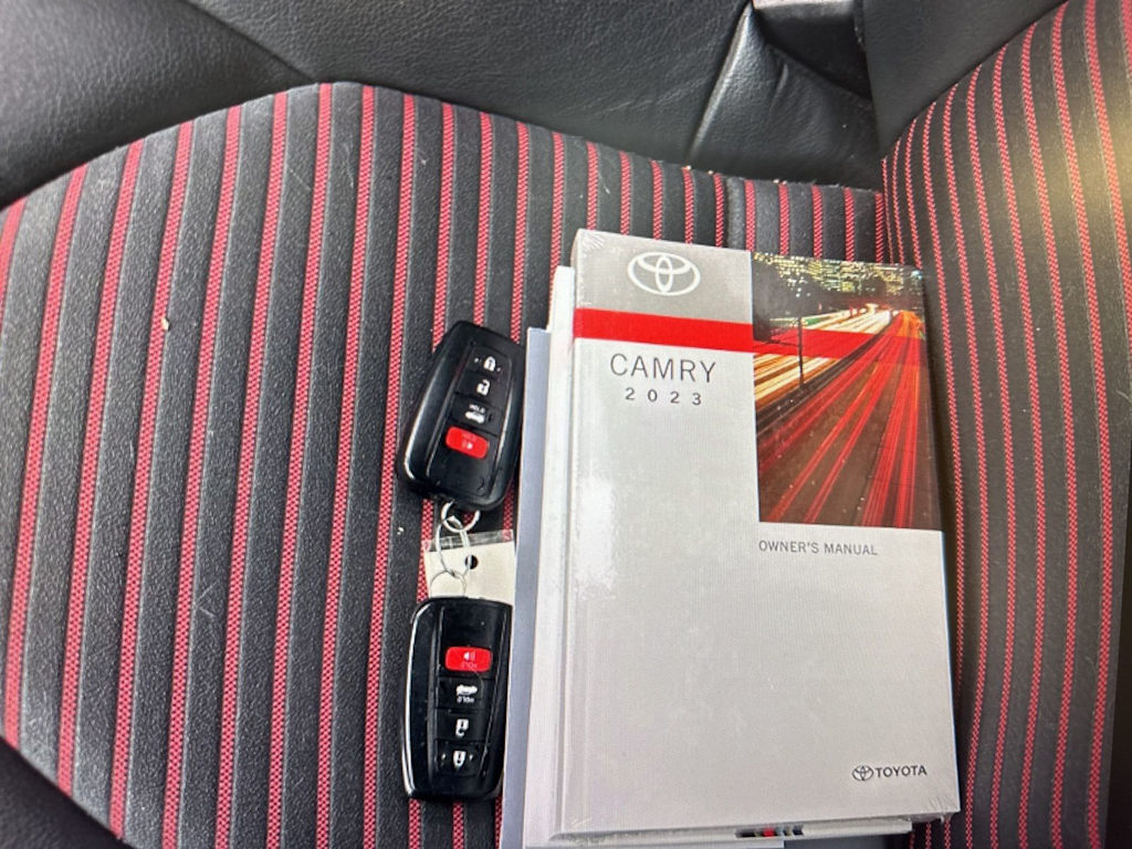 Thumbnail: 2023 Toyota Camry - 13