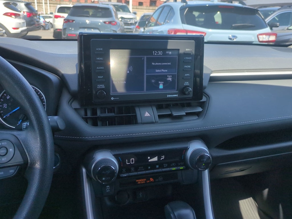 2022 Toyota RAV4 XLE 15