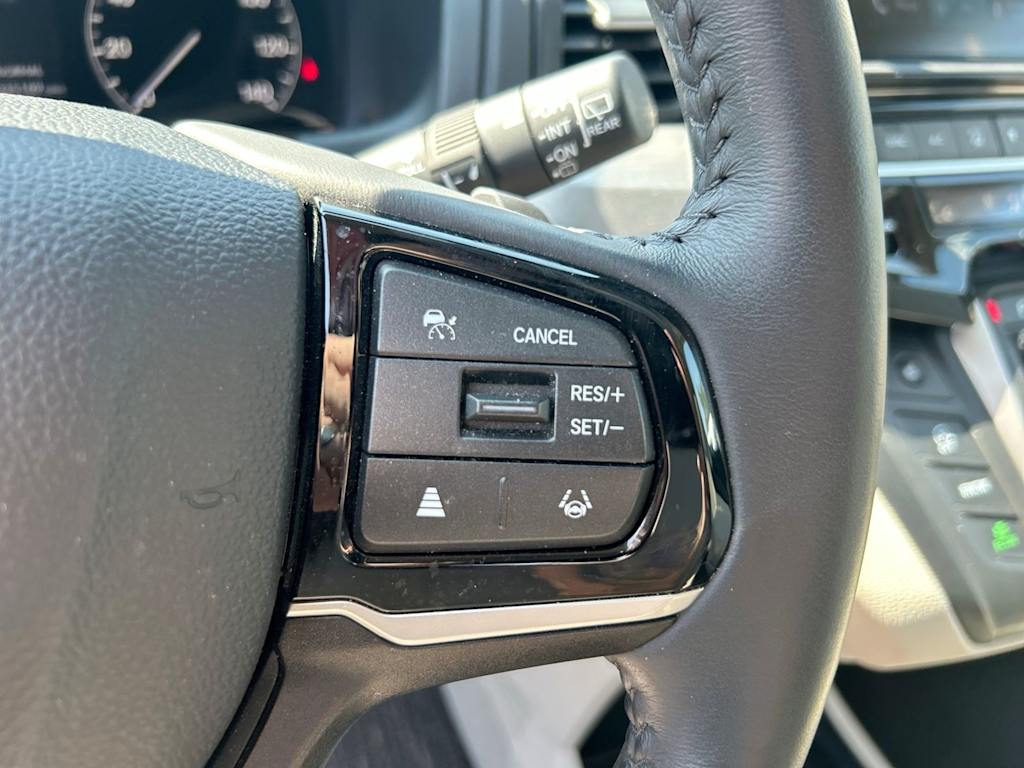 Thumbnail: 2025 Honda Odyssey - 33