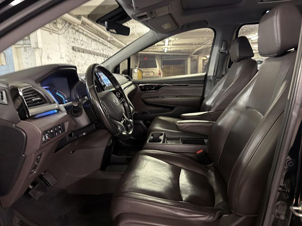 Thumbnail: 2018 Honda Odyssey - 8