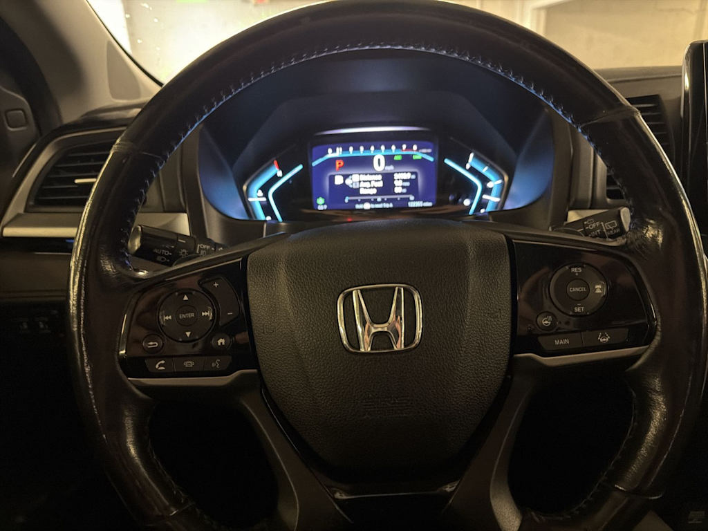Thumbnail: 2018 Honda Odyssey - 28