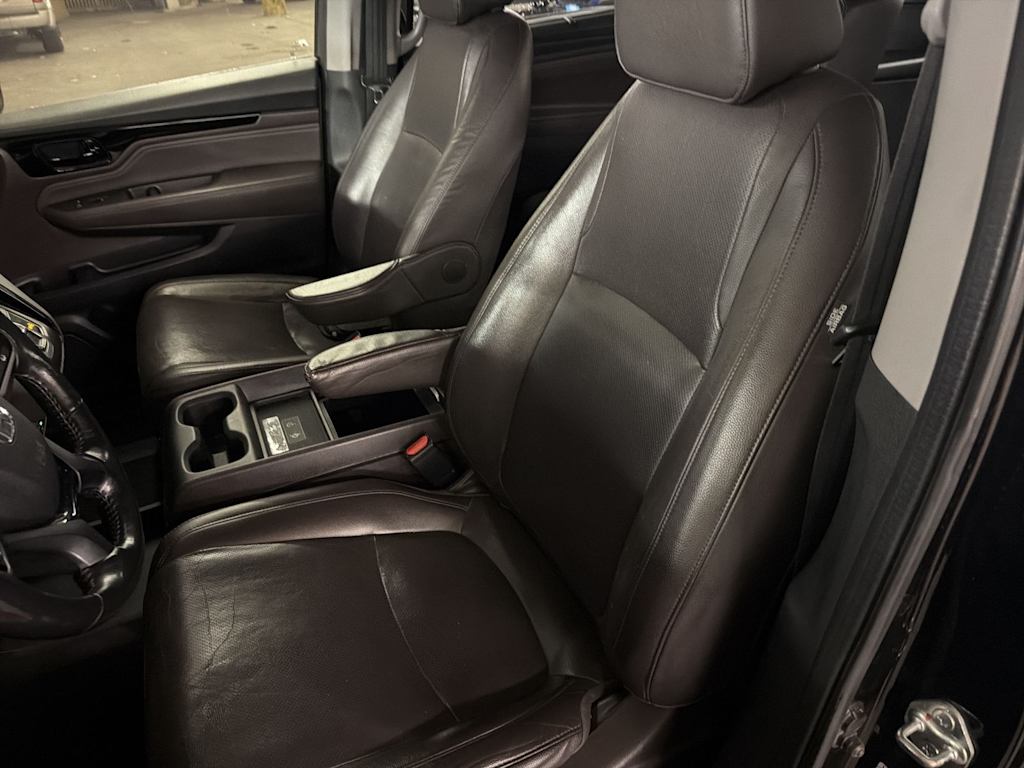 Thumbnail: 2018 Honda Odyssey - 9