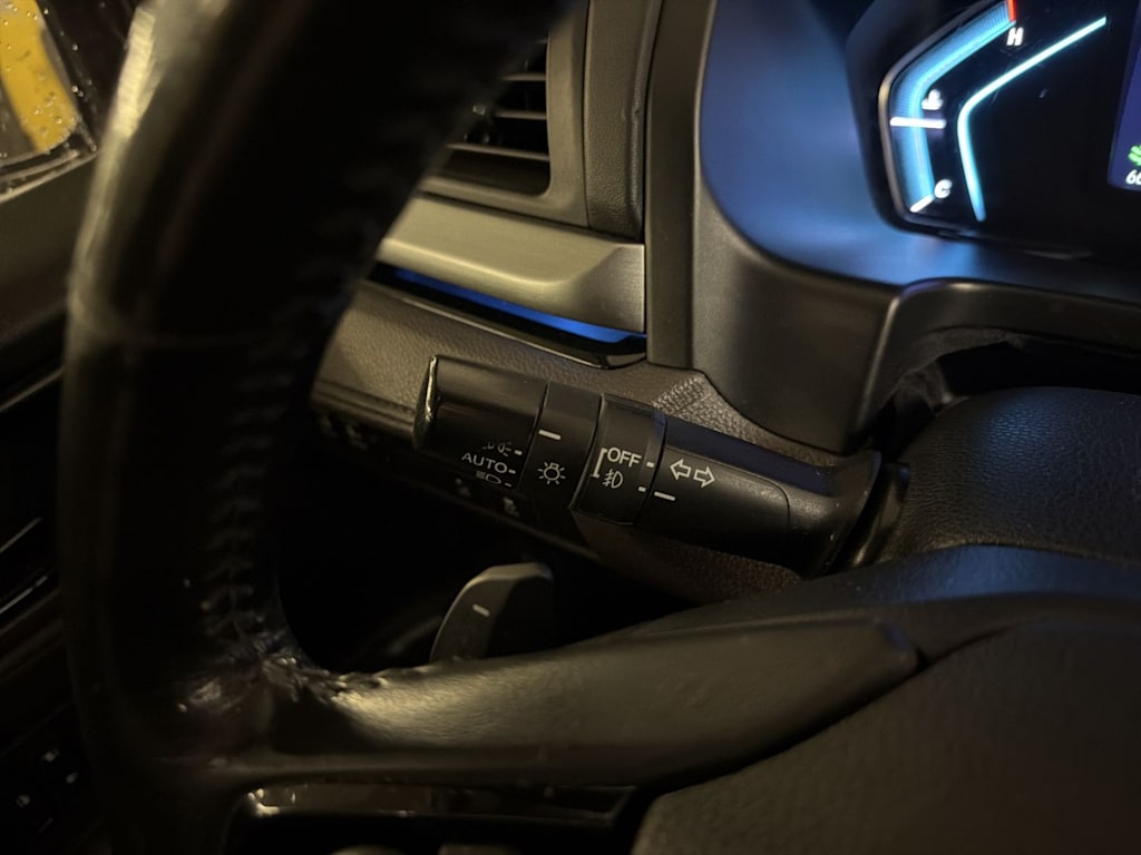 Thumbnail: 2018 Honda Odyssey - 31